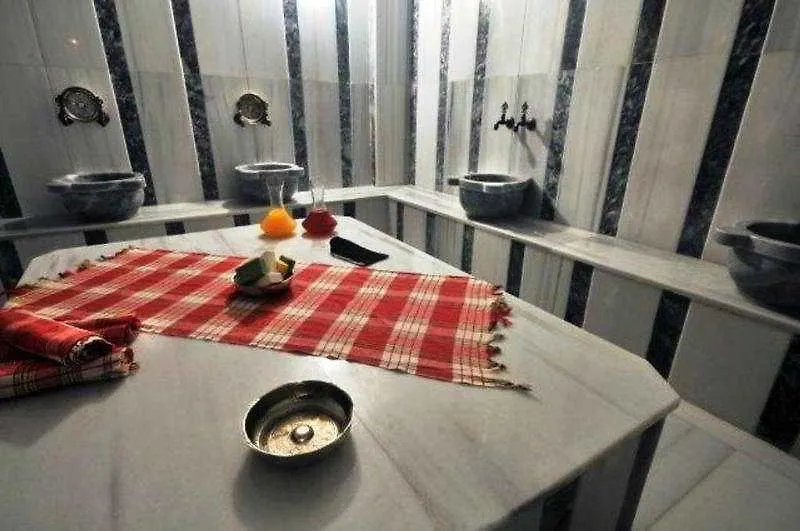 Rhiss Hotel Bostanci Istanbul 4*,
